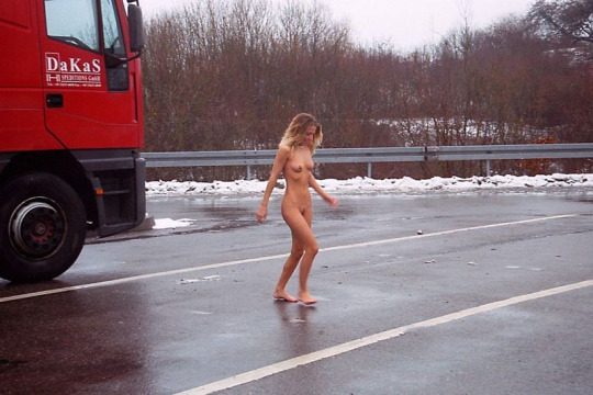 nude girl on road