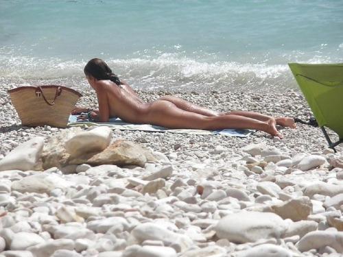 nude sunbathing